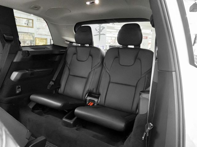 T6 AWD！2017年型 Volvo富豪 XC90 白 2.0／全景天窗.ACC.盲點.車偏.環景.電尾  第11張相片