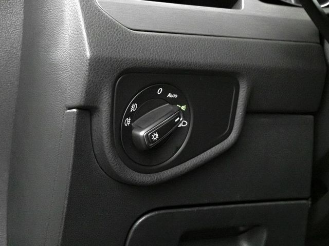 原廠保養！2018年 VW福斯 TOURAN 白 1.4／ACC.恆溫.倒車顯影.CarPlay  第15張相片
