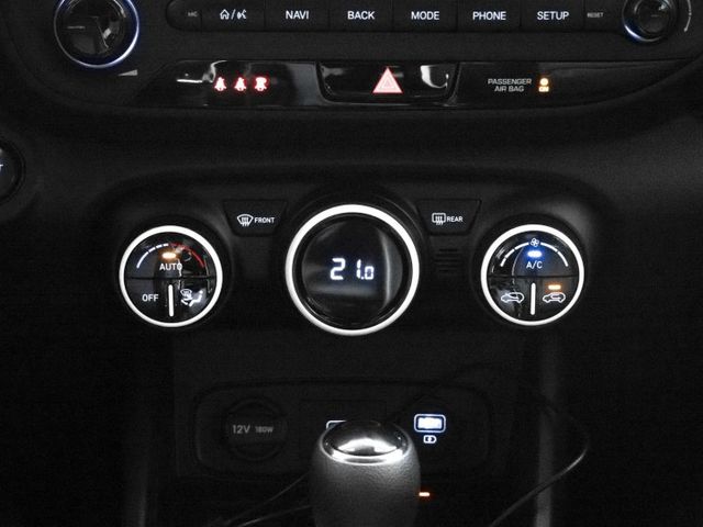 2022年 HYUNDAI現代 VENUE 藍 1.6／定速.車偏.倒車顯影.CarPlay  第13張相片