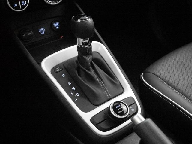 2022年 HYUNDAI現代 VENUE 藍 1.6／定速.車偏.倒車顯影.CarPlay  第14張相片
