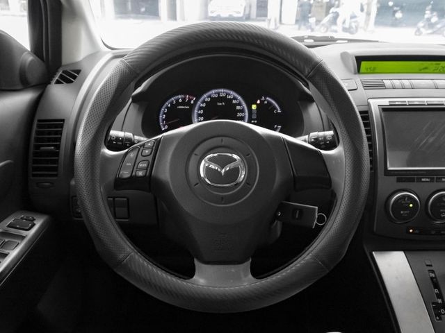 七人座！2011年 MAZDA馬自達 MAZDA5 黑 2.0／天窗.電動椅.倒車雷達.後座出風口  第5張相片