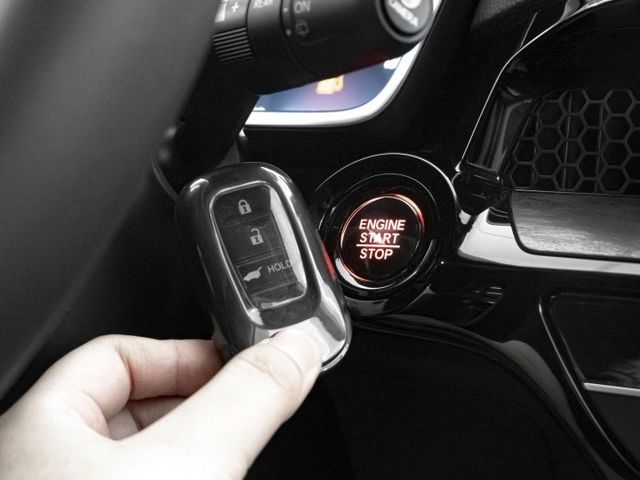 2024年型 HONDA本田 CR-V 白 1.5／I-KEY.ACC.車偏.盲點.環景.電尾  第6張相片