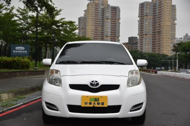 TOYOTA豐田 YARIS  第2張相片