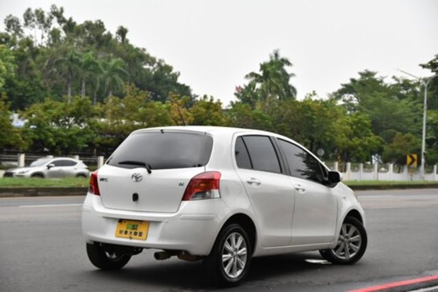 TOYOTA豐田 YARIS  第3張相片