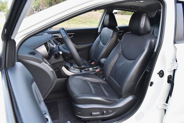 HYUNDAI現代 ELANTRA  第11張相片