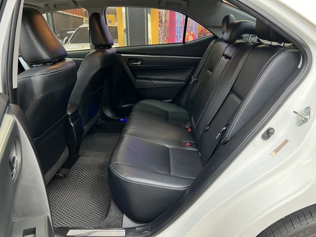 TOYOTA豐田 ALTIS  第9張相片