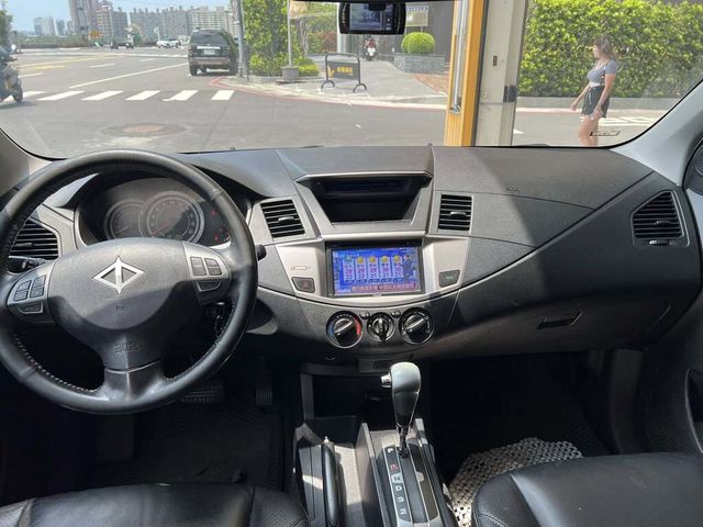 MITSUBISHI三菱 ZINGER  第8張相片