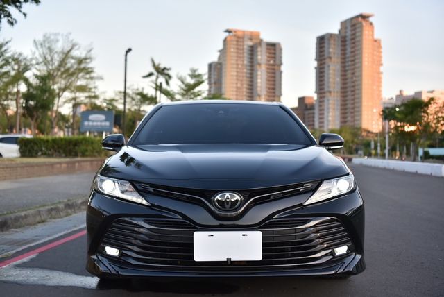 TOYOTA豐田 CAMRY  第3張相片