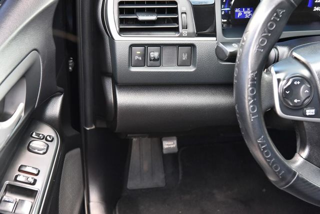 TOYOTA豐田 CAMRY  第9張相片