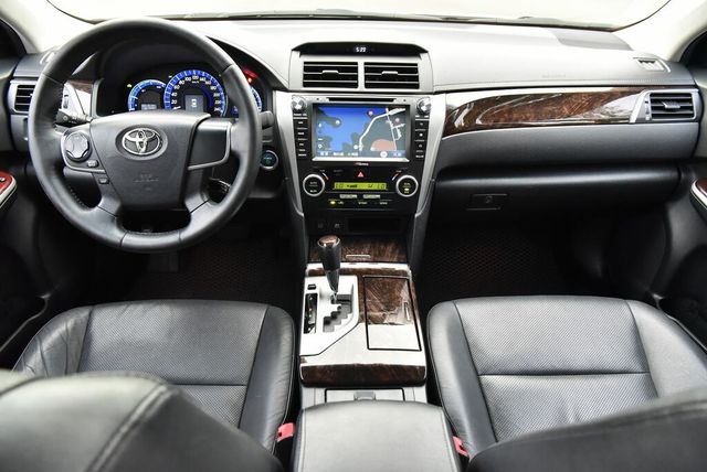 TOYOTA豐田 CAMRY HYBRID  第8張相片