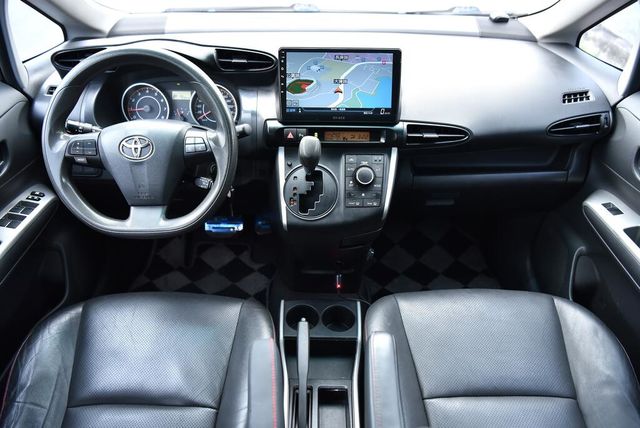 TOYOTA豐田 WISH  第11張相片