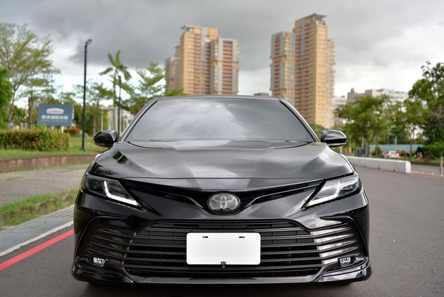 TOYOTA豐田 CAMRY  第2張相片