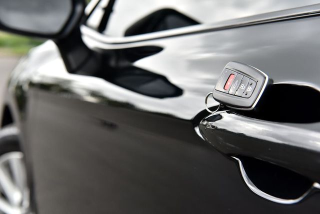 TOYOTA豐田 CAMRY  第7張相片