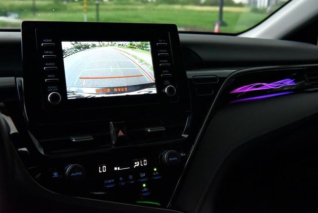TOYOTA豐田 CAMRY  第14張相片