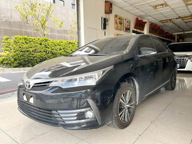 TOYOTA豐田 ALTIS  第1張相片