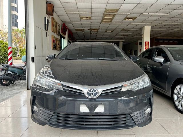 TOYOTA豐田 ALTIS  第2張相片