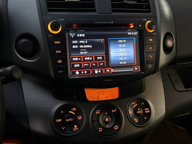 TOYOTA豐田 RAV4  第7張相片