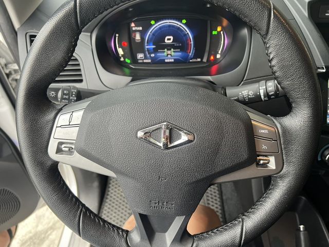 MITSUBISHI三菱 ZINGER  第13張相片