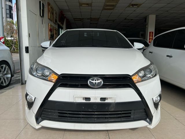 TOYOTA豐田 YARIS  第2張相片