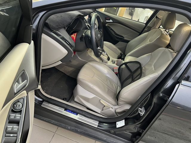 FORD福特 FOCUS  第6張相片