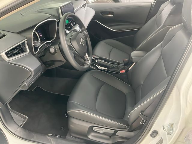 TOYOTA豐田 ALTIS  第5張相片