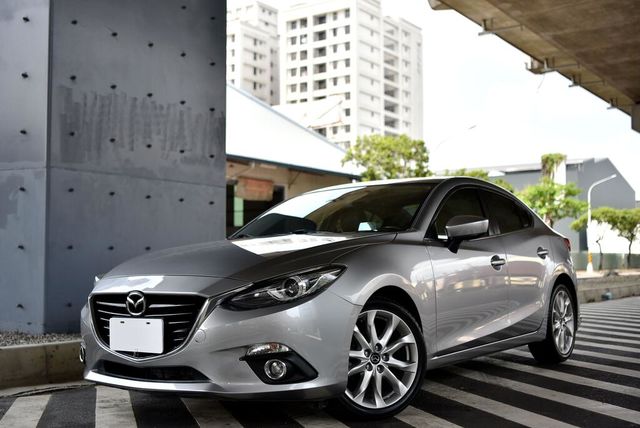 MAZDA馬自達 MAZDA 3  第1張相片
