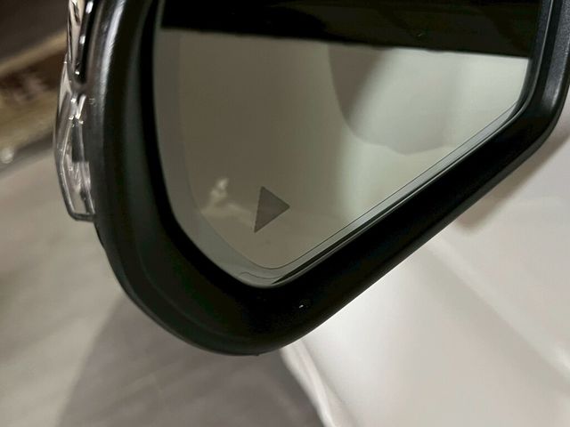M-BENZ賓士 C300  第6張相片