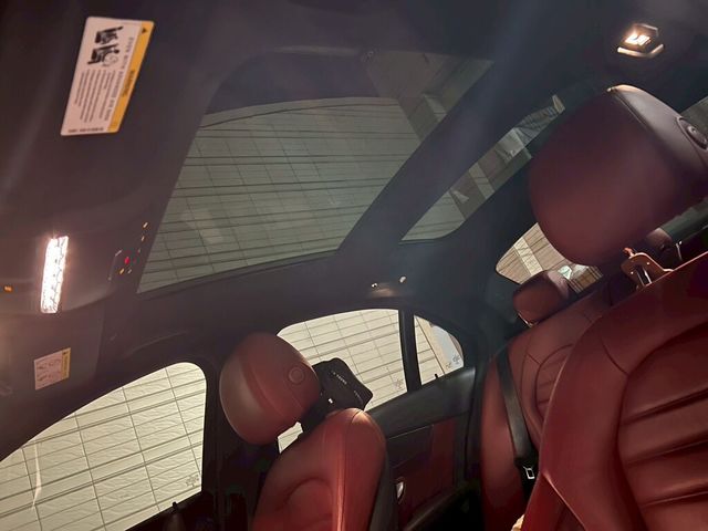 M-BENZ賓士 C300  第16張相片
