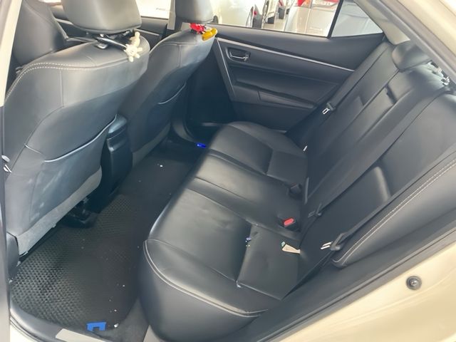 TOYOTA豐田 ALTIS  第4張相片