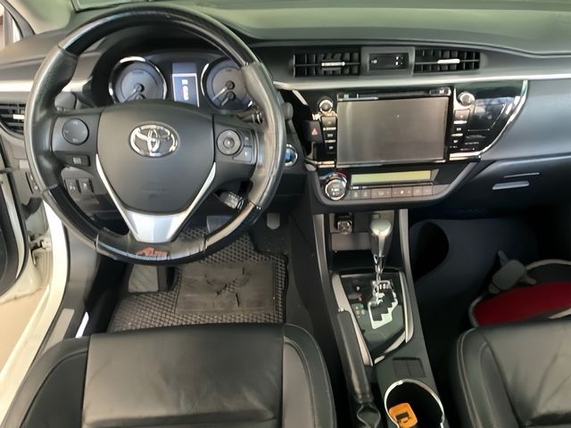 TOYOTA豐田 ALTIS  第5張相片