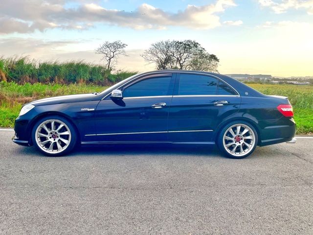 M-BENZ賓士 E350  第3張相片