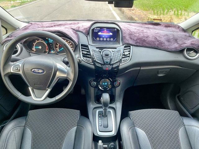 FORD福特 FIESTA  第7張相片