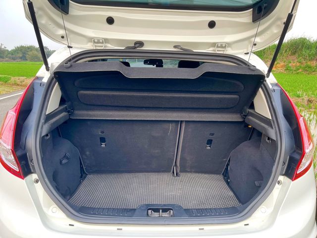 FORD福特 FIESTA  第11張相片