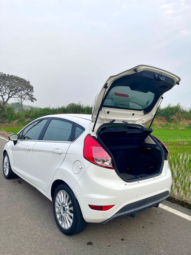 FORD福特 FIESTA  第12張相片