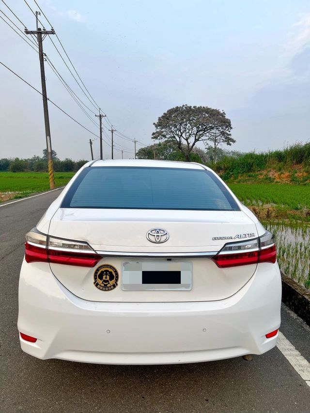 TOYOTA豐田 ALTIS  第6張相片