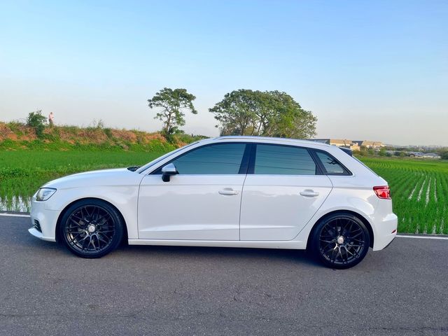 AUDI奧迪 A3 SPORTBACK  第4張相片