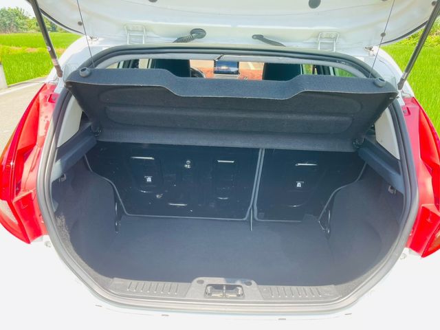 FORD福特 FIESTA  第14張相片