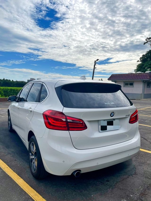 BMW寶馬 218I  第6張相片
