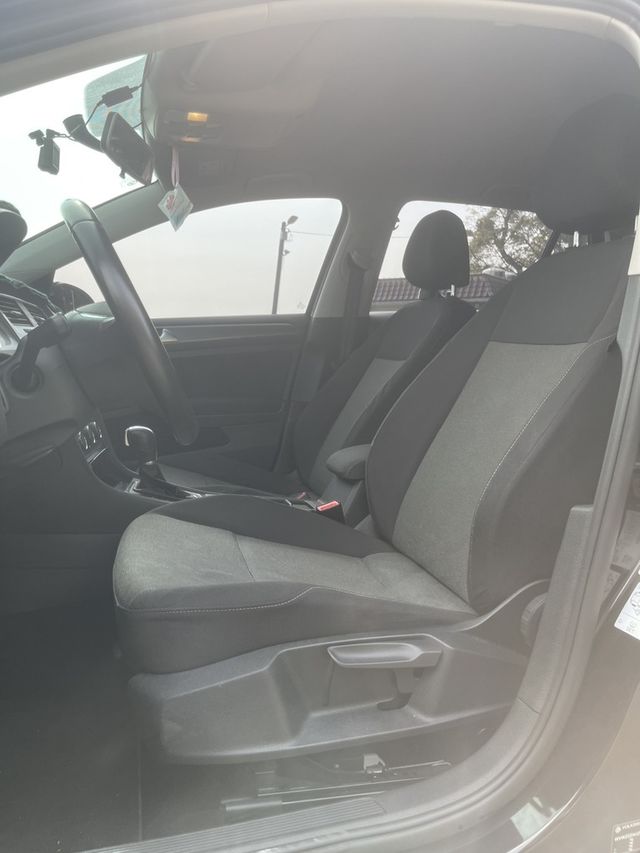 VOLKSWAGEN福斯 GOLF  第5張相片