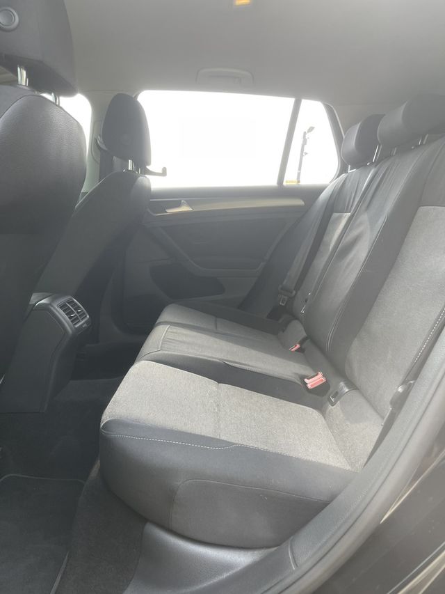 VOLKSWAGEN福斯 GOLF  第6張相片