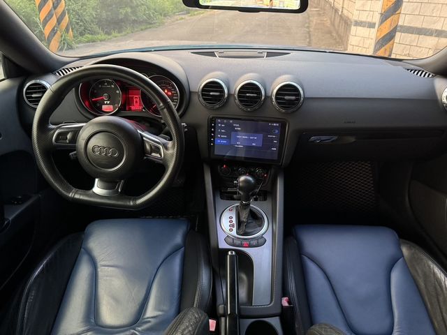 AUDI奧迪 TT COUPE  第10張相片