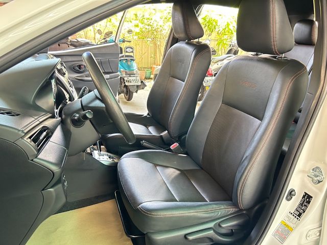 TOYOTA豐田 YARIS  第7張相片