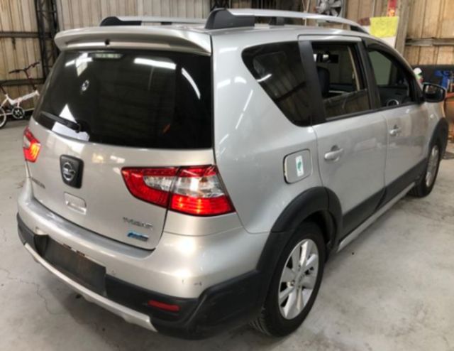 NISSAN日產 LIVINA  第2張相片