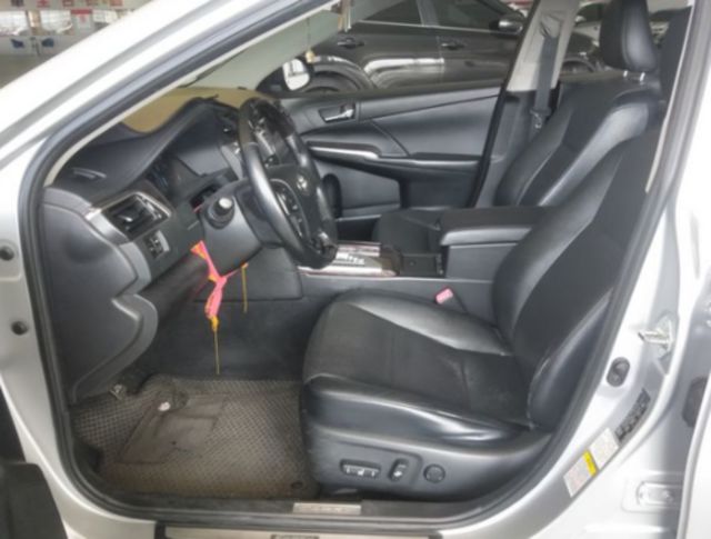 TOYOTA豐田 CAMRY HYBRID  第3張相片