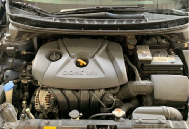 HYUNDAI現代 ELANTRA  第8張相片