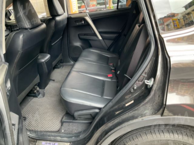 TOYOTA豐田 RAV4  第4張相片