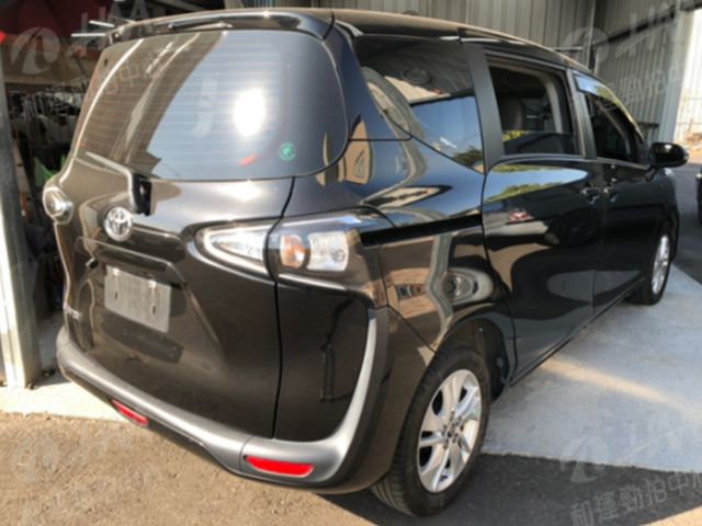 TOYOTA豐田 SIENTA  第2張相片