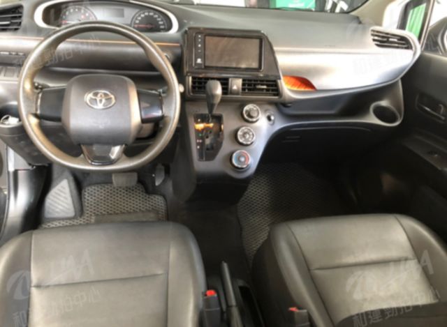 TOYOTA豐田 SIENTA  第5張相片