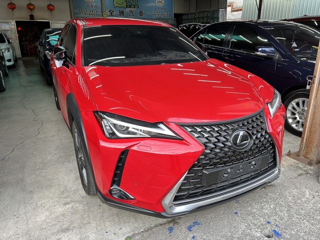 LEXUS凌志 UX200  第9張相片