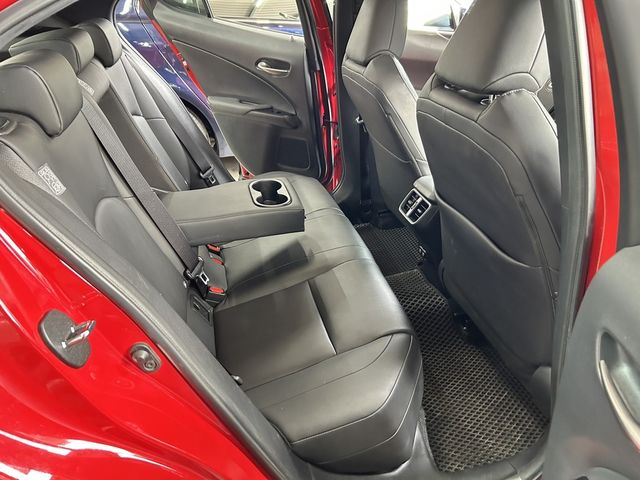 LEXUS凌志 UX200  第29張相片
